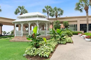 5220 Seawall Blvd, Galveston, TX 77551 - Photo 32