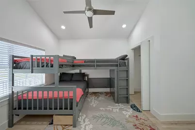 7117 Delesandri Drive, Hitchcock, TX 77563 - Photo 20