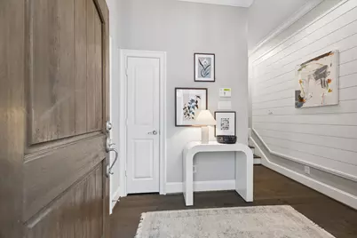 6605 Letein Street, Houston, TX 77008 - Photo 2