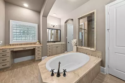 17139 Upton Hill Drive, Cypress, TX 77433 - Photo 16