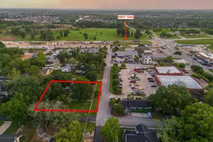 8407 Wilson St, Fulshear, TX 77441 - Photo 2
