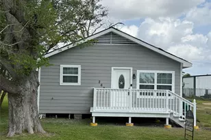 2623 Morning Glory Dr, Pasadena, TX 77503 - Photo 2