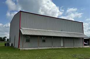 8417 Los Robles Ave, Alvin, TX 77511 - Photo 22
