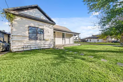 713 E 37th Street, Houston, TX 77022 - Photo 12