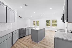 12384 Lake Conroe Hills, Willis, TX 77318 - Photo 8