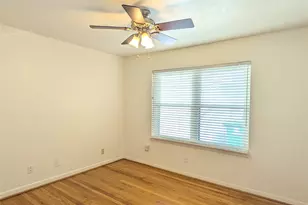 4514 Benning Dr, Houston, TX 77035 - Photo 20