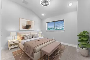 5739 Petty St, Houston, TX 77007 - Photo 14