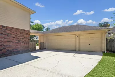 3007 Sycamore Tree Court, Houston, TX 77345 - Photo 2