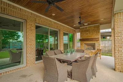 2418 Sandhill Crest Lane, Brookshire, TX 77423 - Photo 32