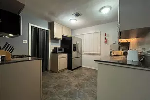 3025 Chimira Ln, Houston, TX 77051 - Photo 4
