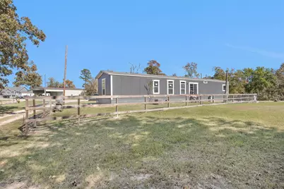 622 Lake Shore Drive, Trinity, TX 75862 - Photo 1
