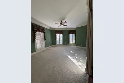 1 Pine Briar Circle, Houston, TX 77056 - Photo 6