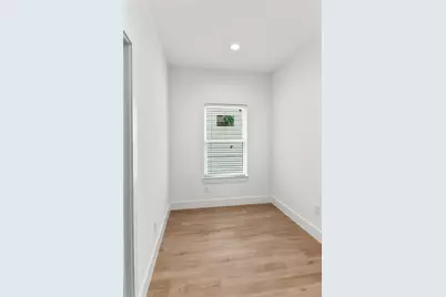 8136 Chateau Street, Houston, TX 77028 - Photo 20