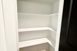 8136 Chateau St, Houston, TX 77028 - Photo 30