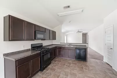 1634 Road 5102, Cleveland, TX 77327 - Photo 8