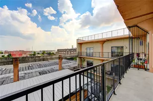 2205 McKinney St, Houston, TX 77003 - Photo 18