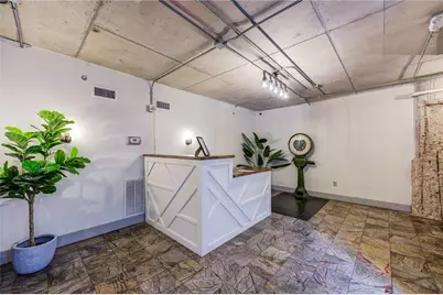 2205 McKinney Street #510, Houston, TX 77003 - Photo 32