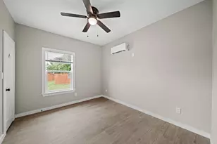 1644 County Rd 180, Alvin, TX 77511 - Photo 14