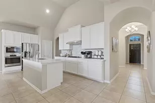 7617 Timberside Dr, Pearland, TX 77581 - Photo 2