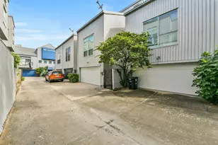 2716 Chenevert St, Houston, TX 77004 - Photo 26