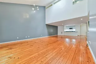 2716 Chenevert St, Houston, TX 77004 - Photo 4