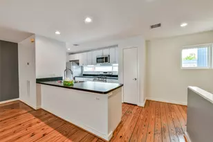 2716 Chenevert St, Houston, TX 77004 - Photo 8