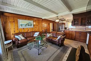 136 Fisher St, Matagorda, TX 77414 - Photo 12