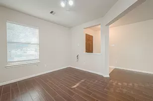 7814 Crestbrook Manor Ln, Cypress, TX 77433 - Photo 12