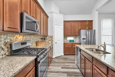 15723 Vanderpool River Drive, Cypress, TX 77433 - Photo 12