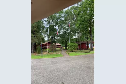 124 Wren, Livingston, TX 77351 - Photo 22