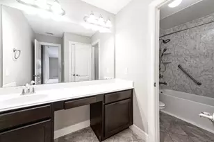 4105 Livorno Ln, Friendswood, TX 77546 - Photo 16