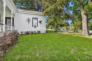 207 W Elder St, Colmesneil, TX 75938 - Photo 22