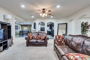 15718 Coz Ct, Houston, TX 77049 - Photo 2