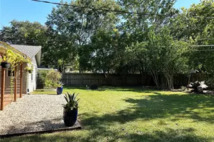 4821 Hummingbird St, Houston, TX 77035 - Photo 40
