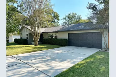 4821 Hummingbird Street, Houston, TX 77035 - Photo 2