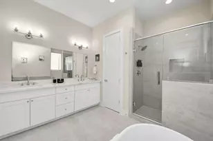 5935 Beall St, Houston, TX 77091 - Photo 30