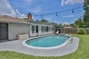 502 Wildwood Dr, Seabrook, TX 77586 - Photo 34