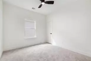 127 S Virginia St, La Porte, TX 77571 - Photo 12