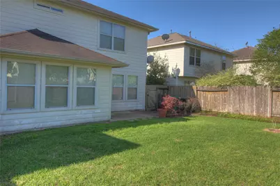 5530 Violet Path Lane, Houston, TX 77085 - Photo 16