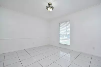 7714 Eichler Drive, Houston, TX 77036 - Photo 6