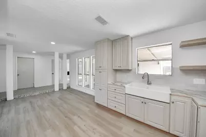 1750 Hilton Head Drive, Missouri City, TX 77459 - Photo 12