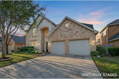 4423 Parkwater Cove Court SE, Sugar Land, TX 77479 - Photo 4