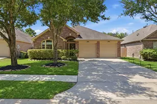 13416 Moonlit Lake Ln, Pearland, TX 77584 - Photo 1