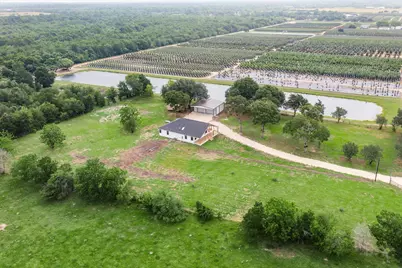 1935 Willow Road, Wallis, TX 77485 - Photo 34
