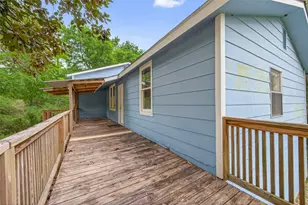 21146 Caney Dr, New Caney, TX 77357 - Photo 10