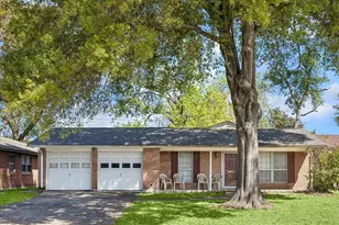 4410 Libbey Ln, Houston, TX 77092 - Photo 1