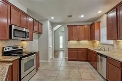 10022 Elkwood Glen Lane, Tomball, TX 77375 - Photo 10