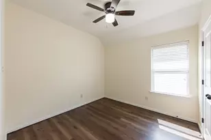 17831 Bella Ava Dr, Tomball, TX 77377 - Photo 12