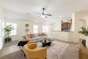 17831 Bella Ava Dr, Tomball, TX 77377 - Photo 2