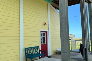 13227 Jolly Roger Dr, Freeport, TX 77541 - Photo 32